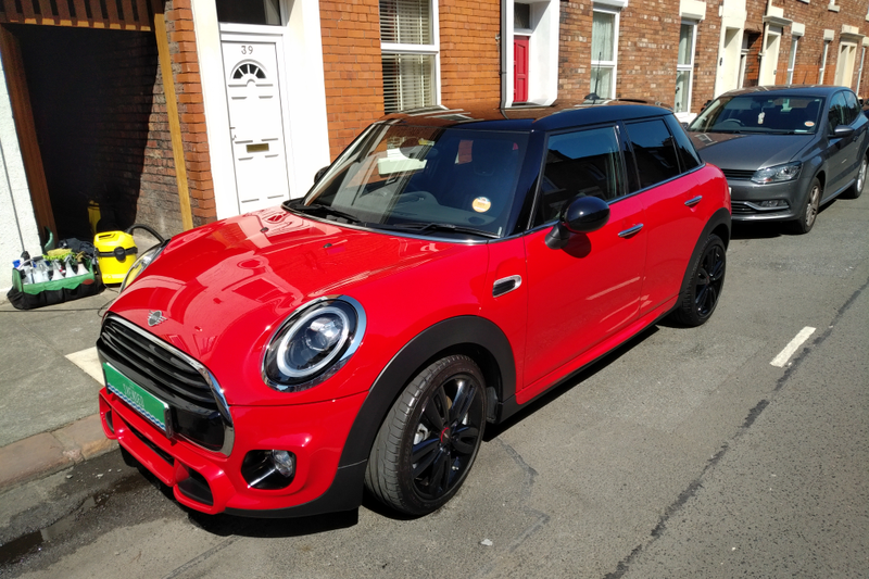 Illustration for article titled Today's clean, 2018 Mini Cooper five door.